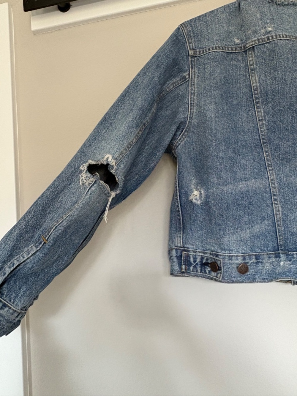BDG Jean Jacket - Picture 8 of 10